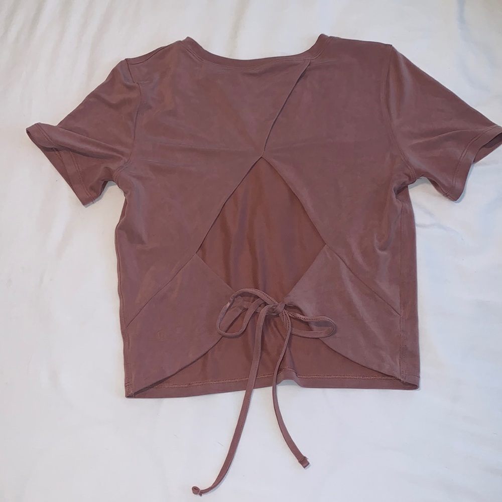 Womens Lululemon Tie Back Top Size 4